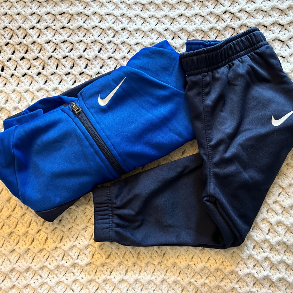 Boys Nike Set